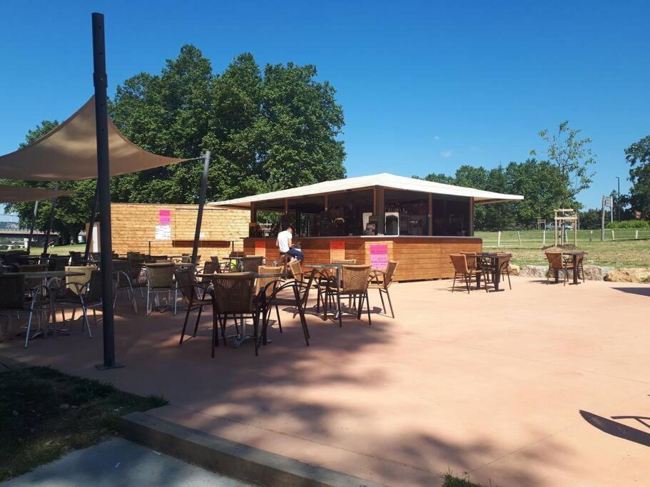Apartamento Les Bambous - Rez De Jardin Millau Centre - Parking Privatif, Wifi Exterior foto